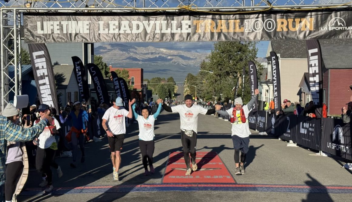 100 Friends finishline photo 2025